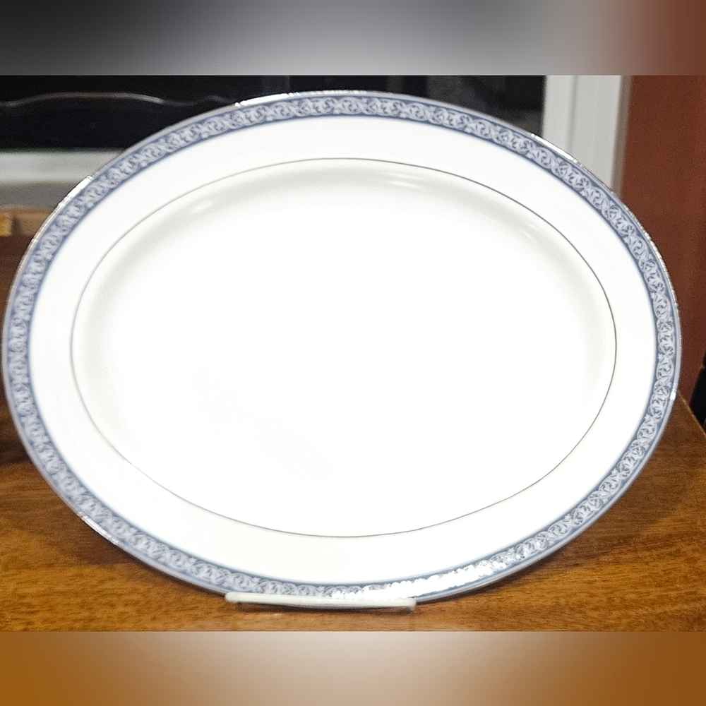 Westport BY Waterford CHINA 15" Oval Serving Platter